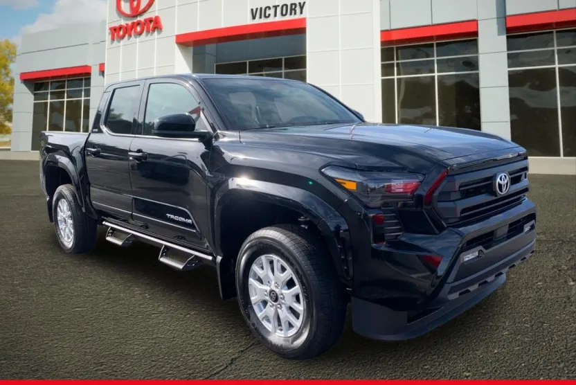 2025 Toyota Tacoma SR5 Double Cab photo 1