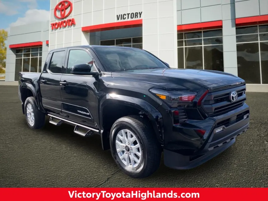 2025 Toyota Tacoma SR5 Double Cab photo 1