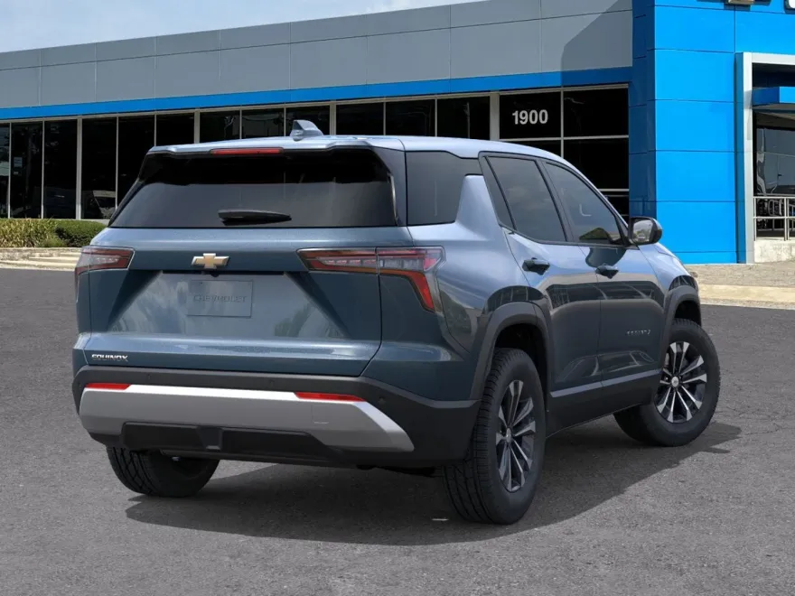 2026 Chevrolet Equinox LT photo 1