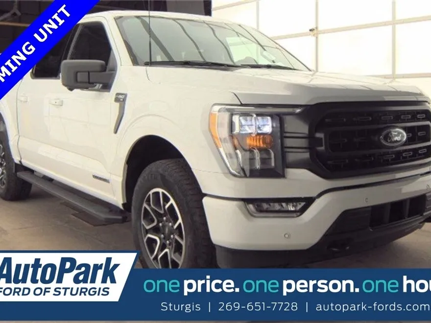 2023 Ford F-150 XLT photo 1