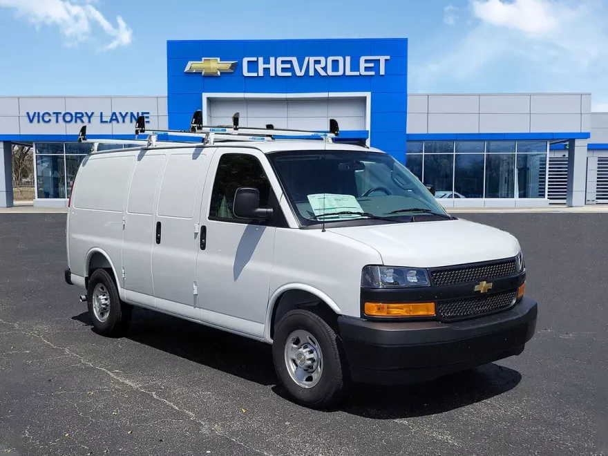 2025 Chevrolet Express Cargo 2500 photo 1