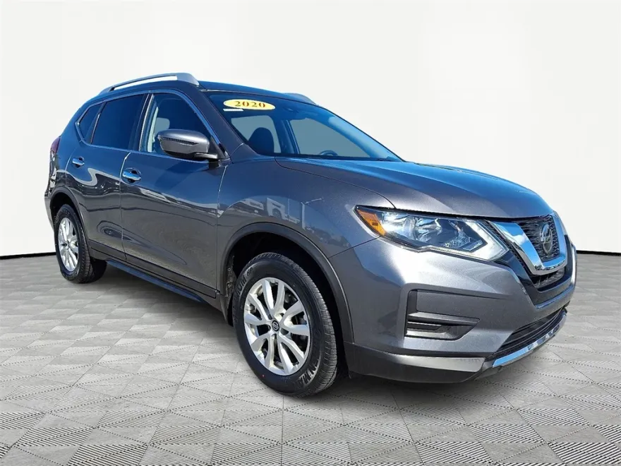 2020 Nissan Rogue SV photo 1