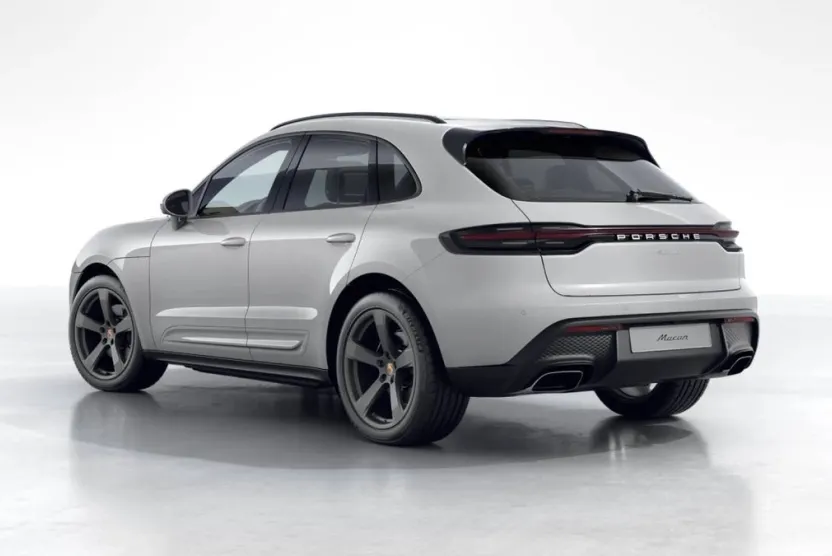 2026 Porsche Macan T photo 1