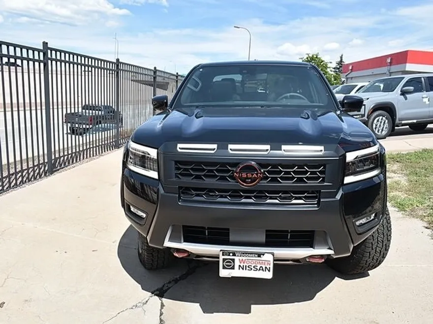 2025 Nissan Frontier PRO-4X photo 1