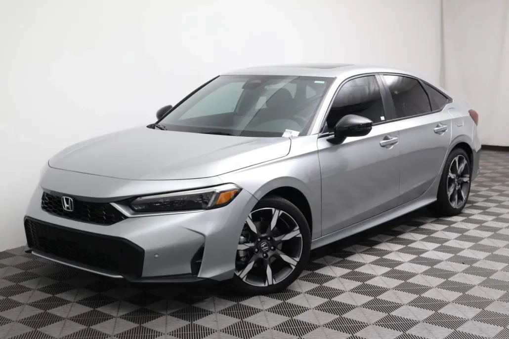 2025 Honda Civic Hybrid Sport Touring photo 1