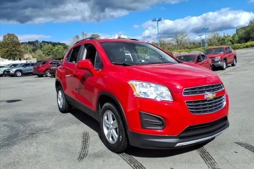2016 Chevrolet Trax LT photo 1