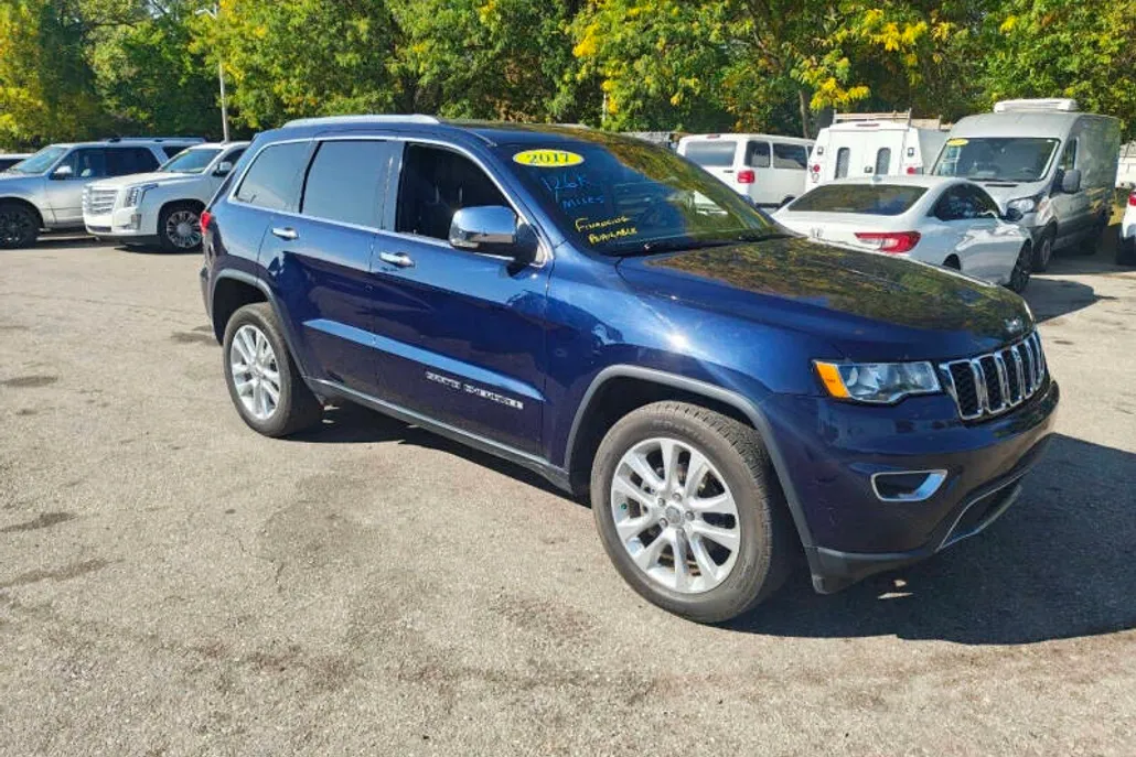 2017 Jeep Grand Cherokee Limited photo 1