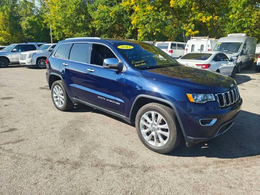 2017 Jeep Grand Cherokee Limited photo 1