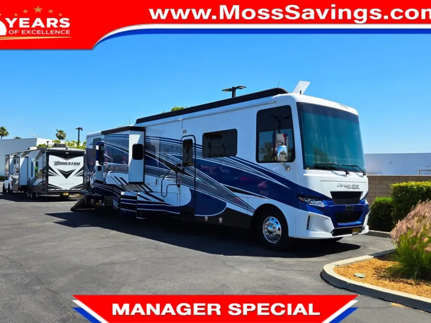 2023 Freightliner MC Front Engine Motor Home Chassis photo 1