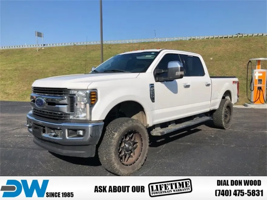 2018 Ford F-250 Lariat photo 1