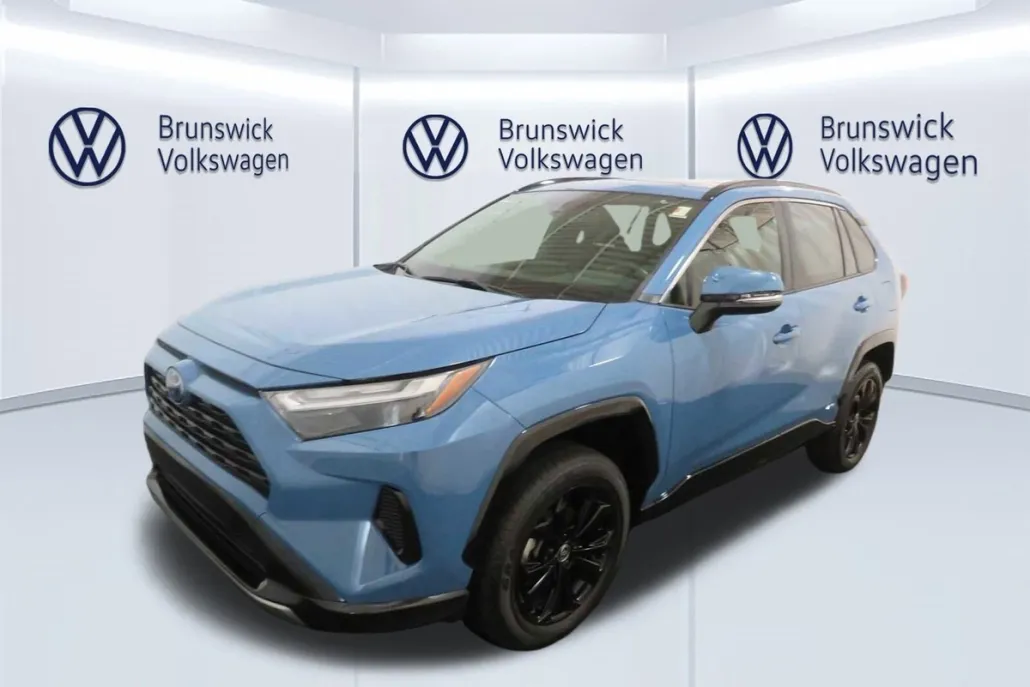 2022 Toyota RAV4 Hybrid SE photo 1
