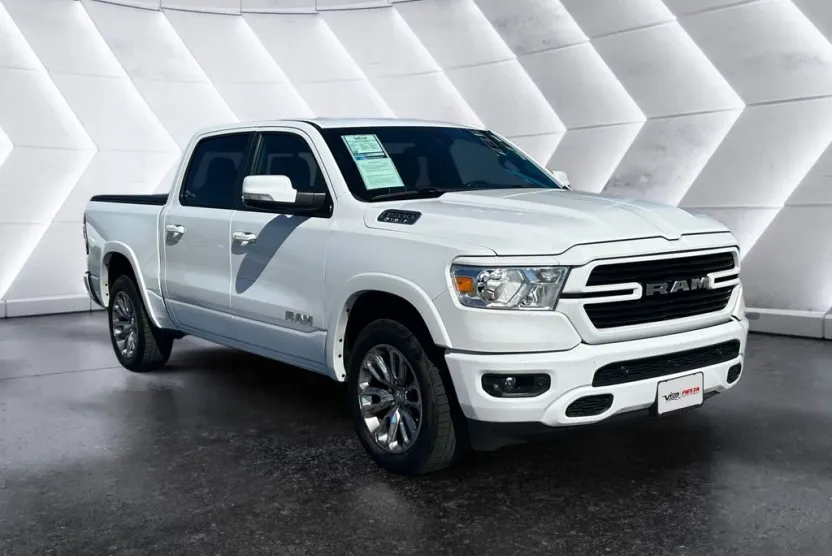 2022 Ram 1500 Laramie photo 1