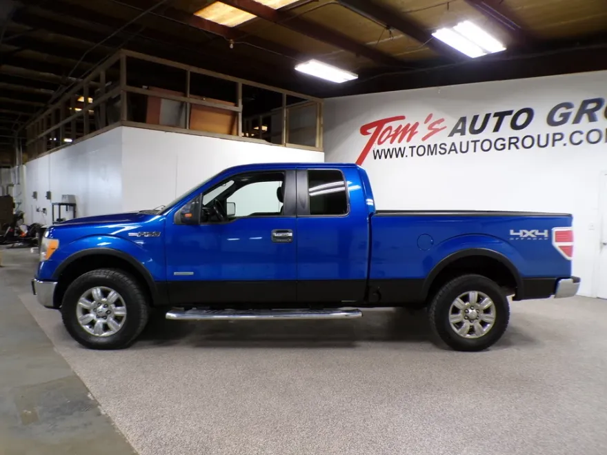 2011 Ford F-150 XLT photo 1