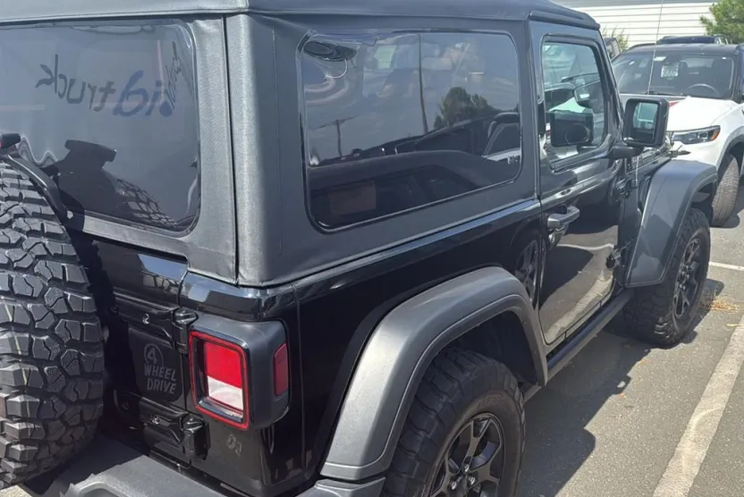2022 Jeep Wrangler Willys Sport photo 1