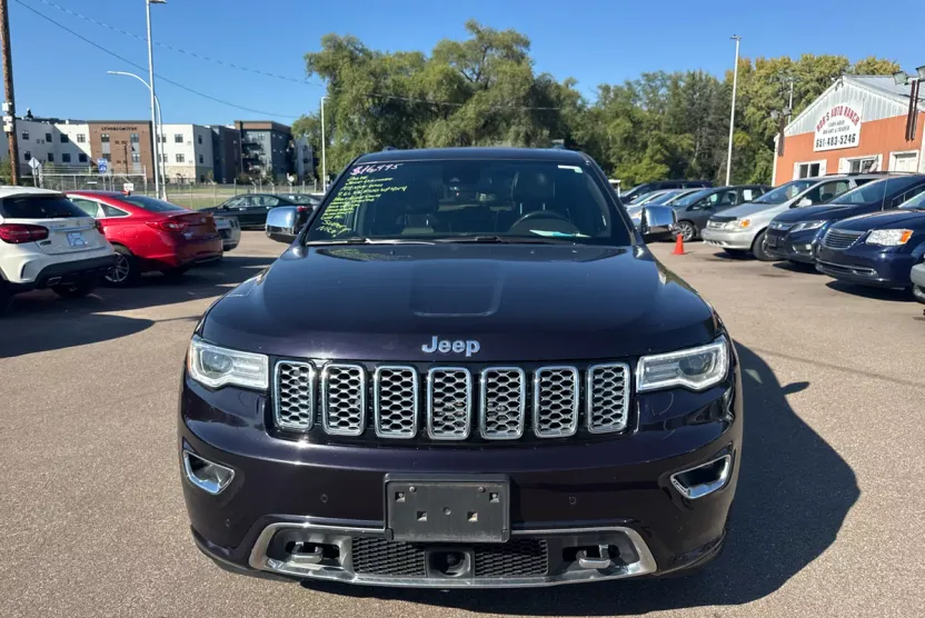 2018 Jeep Grand Cherokee Overland photo 1