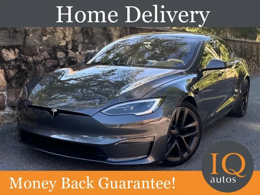 2022 Tesla Model S photo 1