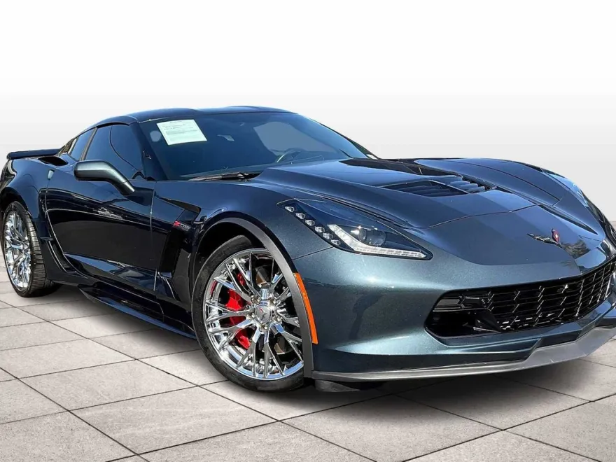 2019 Chevrolet Corvette Z06 2LZ photo 2