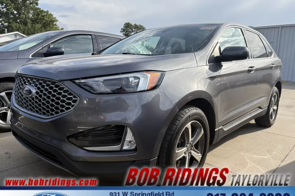 2023 Ford Edge SEL photo 1