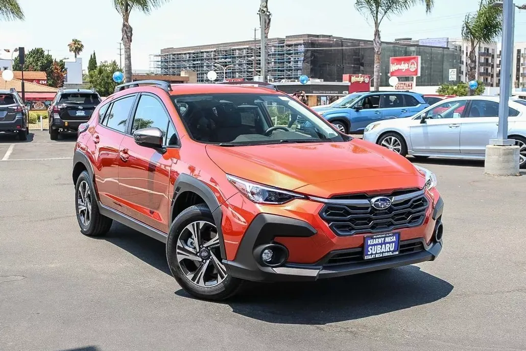 2025 Subaru Crosstrek Premium photo 1