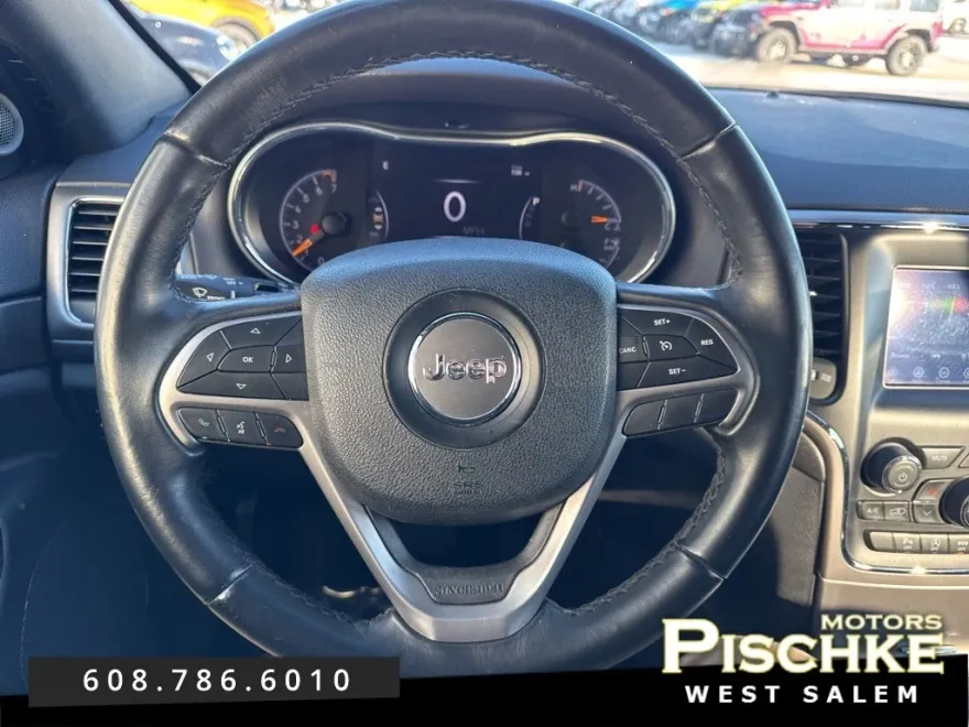 2018 Jeep Grand Cherokee Laredo E photo 16