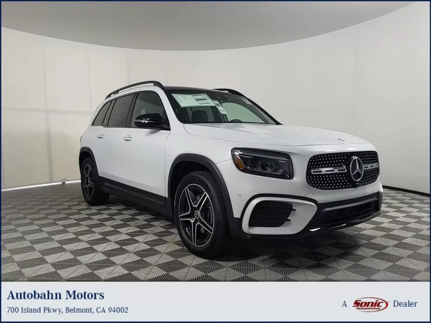 2024 Mercedes Benz GLB 250 photo 1