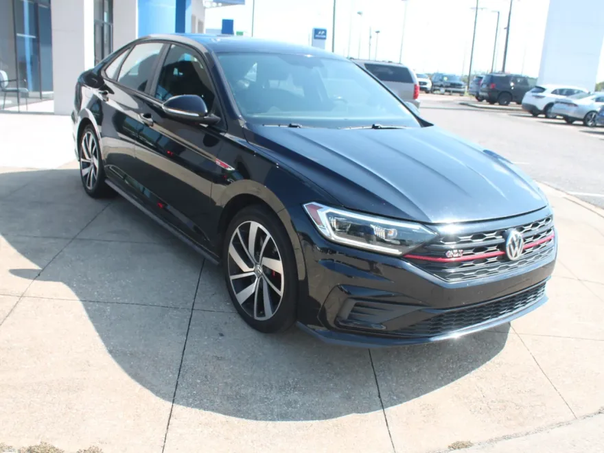 2019 Volkswagen Jetta GLI 2.0T photo 1