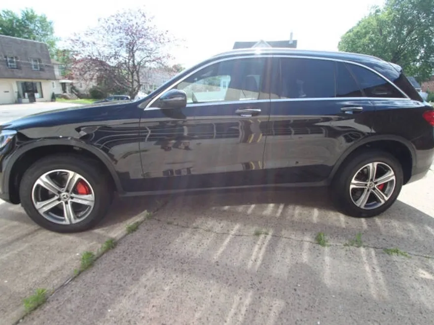 2019 Mercedes Benz GLC 300 4MATIC photo 1