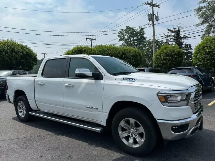 2023 Ram 1500 Laramie photo 1