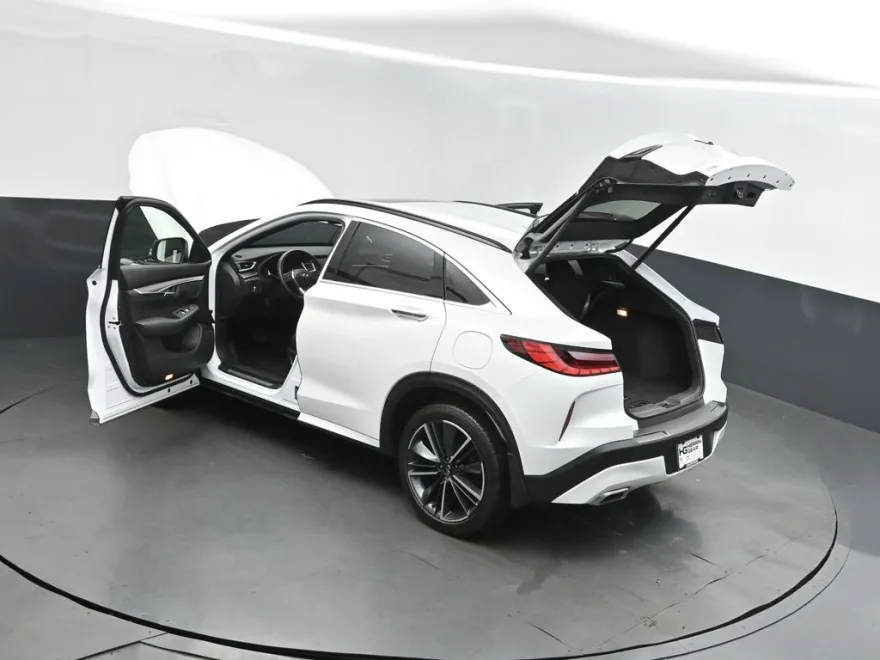 2025 Infiniti QX55 Luxe photo 1
