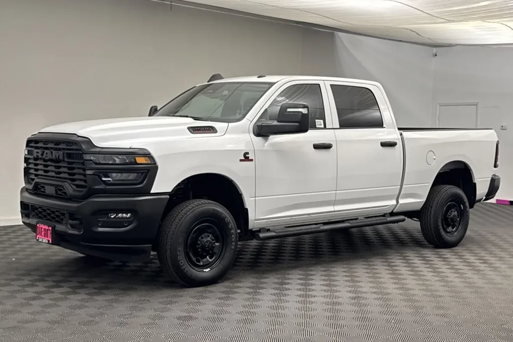 2025 Ram 2500 Tradesman photo 1