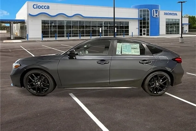 2025 Honda Civic Sport Hatchback photo 1