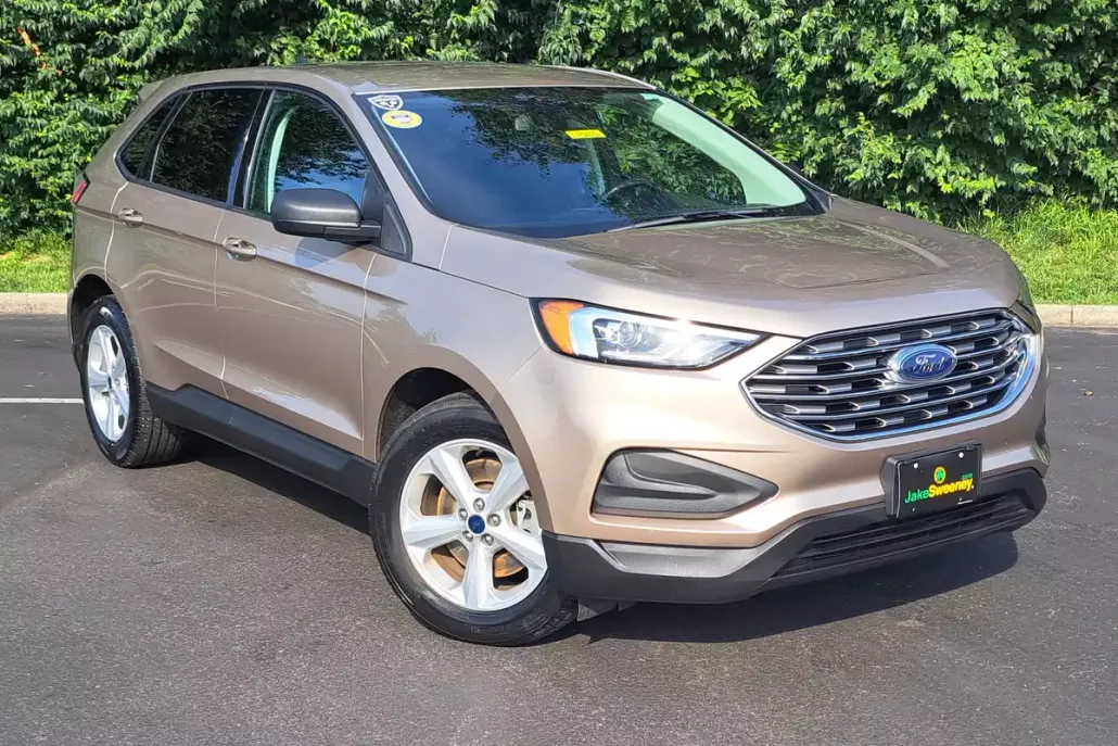 2020 Ford Edge SE photo 1
