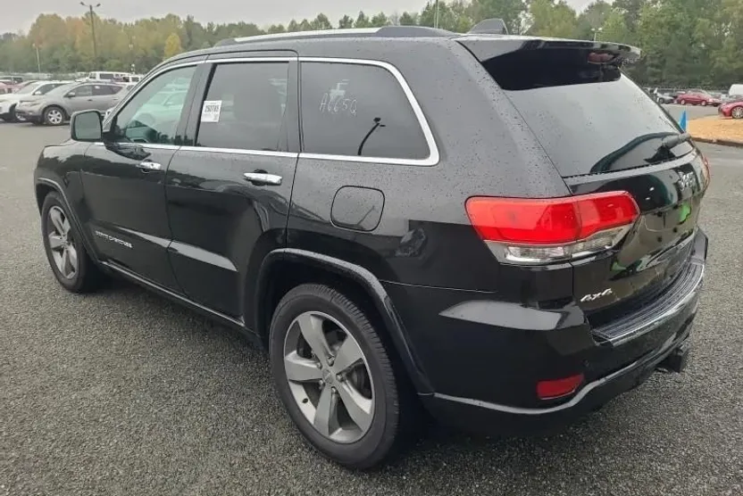 2015 Jeep Grand Cherokee Overland photo 1