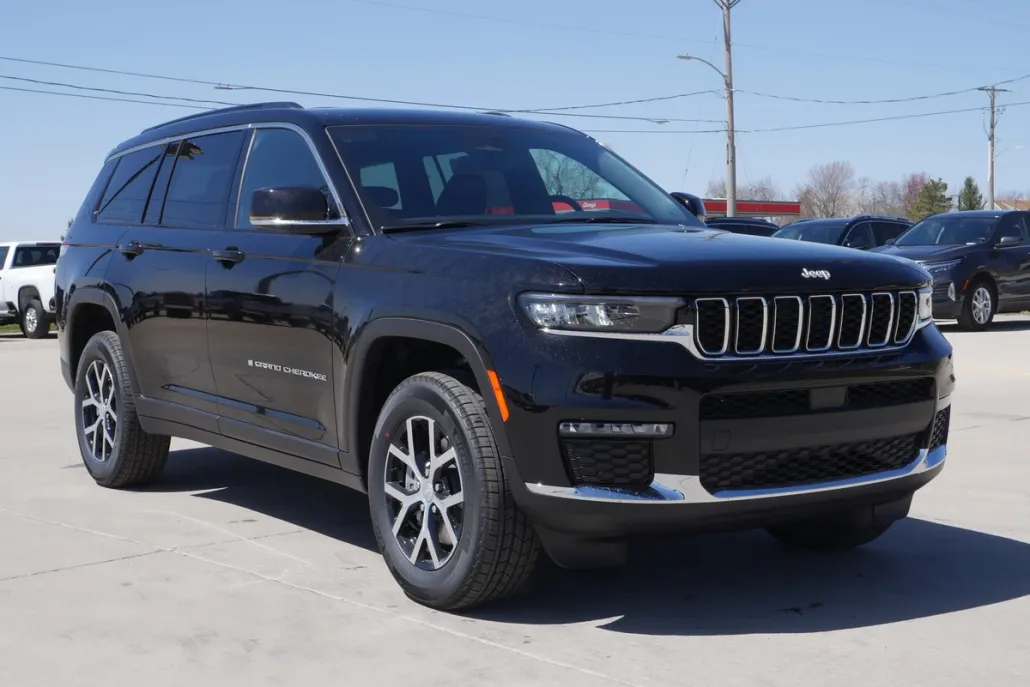 2025 Jeep Grand Cherokee Limited photo 1