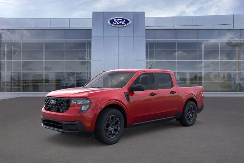 2025 Ford Maverick XLT photo 1