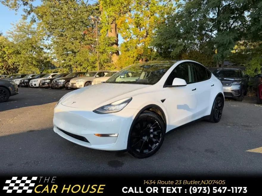 2021 Tesla Model Y Standard Range photo 1