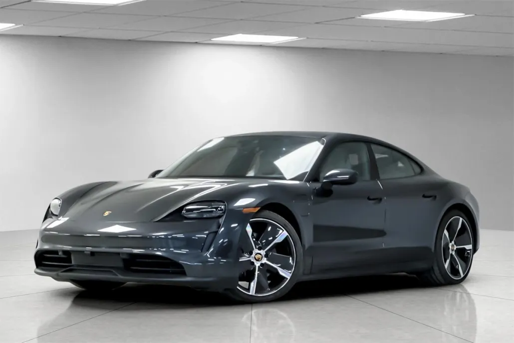 2023 Porsche Taycan Base photo 1