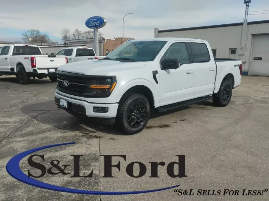 2025 Ford F-150 XLT photo 1