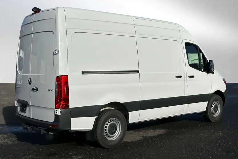 2023 Mercedes Benz Sprinter 1500 Standard Roof photo 1