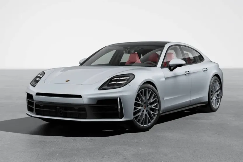 2026 Porsche Panamera 4 photo 1