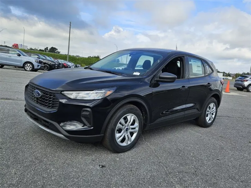 2024 Ford Escape Base photo 1