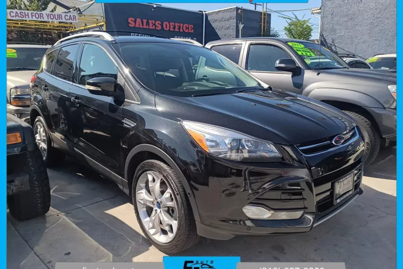 2013 Ford Escape Titanium Sport photo 1