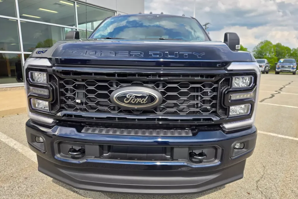 2025 Ford F-250 XLT photo 1