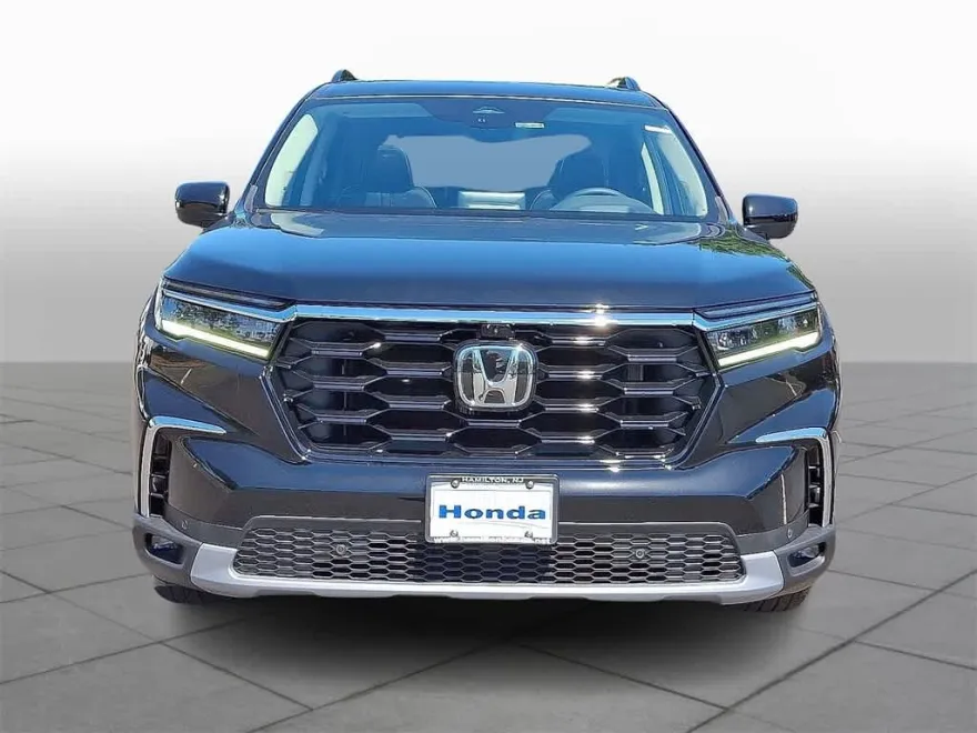 2025 Honda Pilot Elite photo 1
