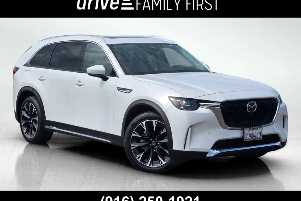 2024 Mazda CX-90 Premium photo 1