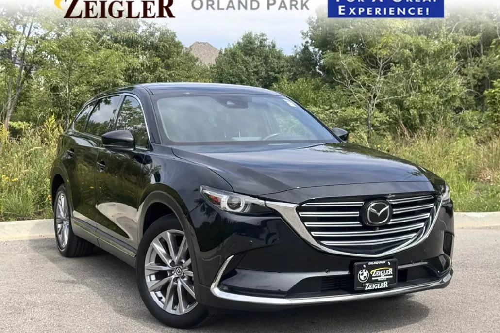 2023 Mazda CX-9 Grand Touring photo 1