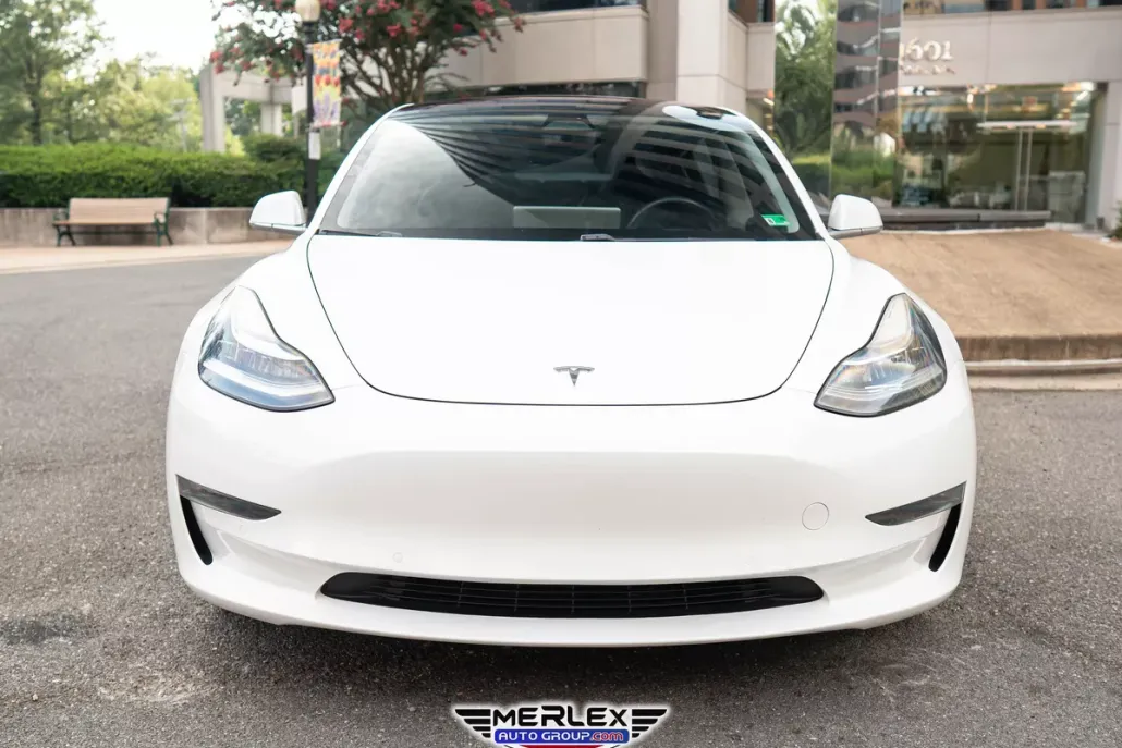 2018 Tesla Model 3 Long Range photo 1