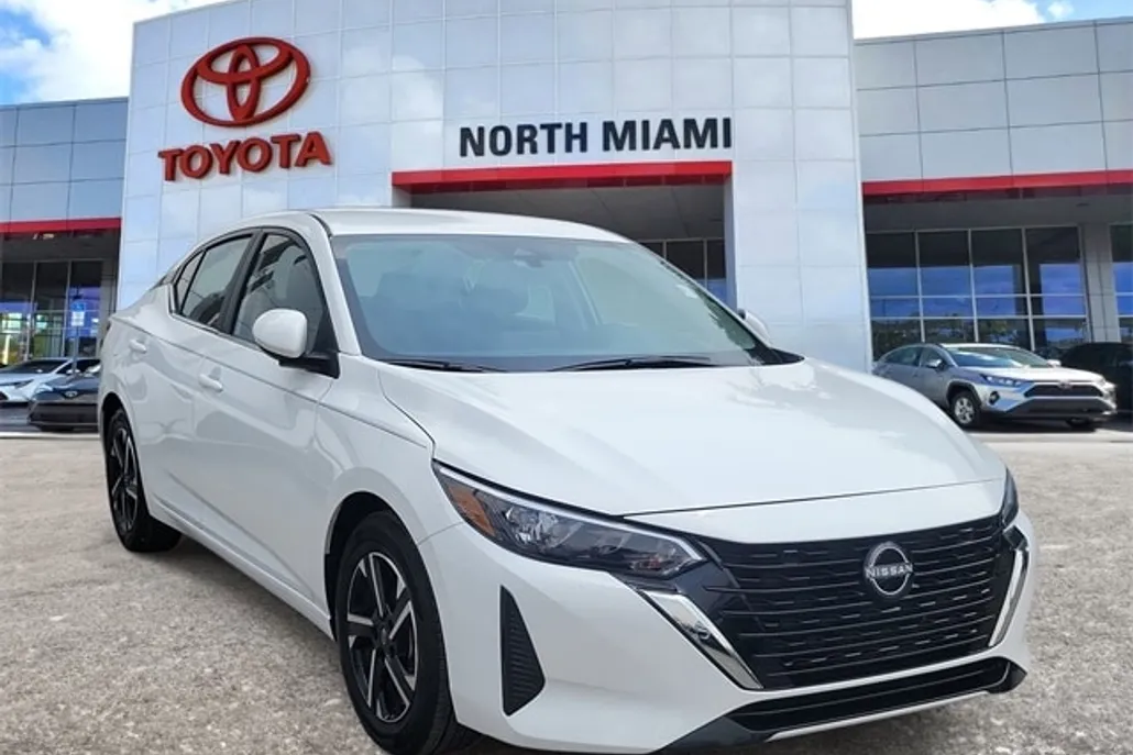 2025 Nissan Sentra SV photo 1