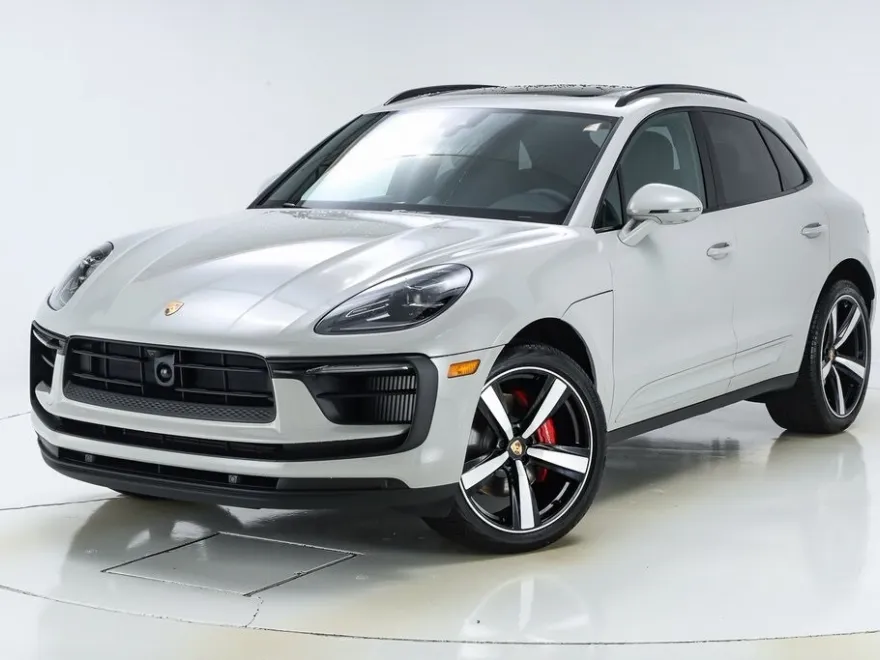 2025 Porsche Macan S photo 1