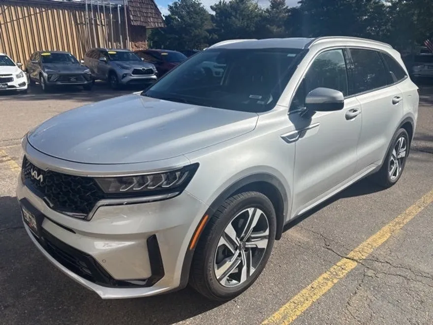 2024 Kia Sorento Hybrid EX photo 1